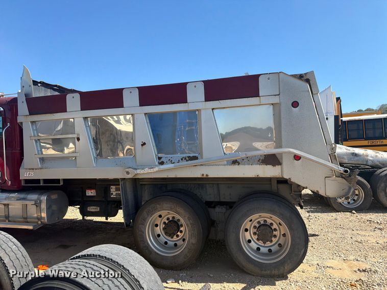 image for item YA5303 2019 Mack Granite dump truck