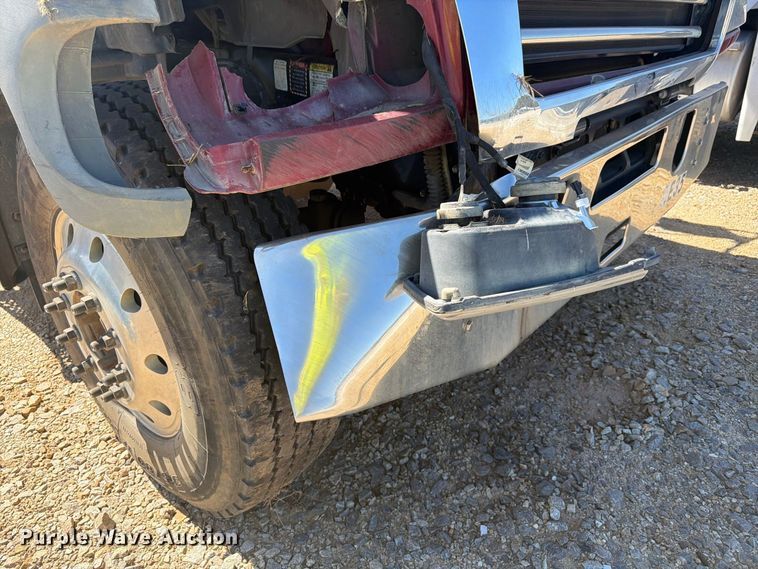 image for item YA5303 2019 Mack Granite dump truck