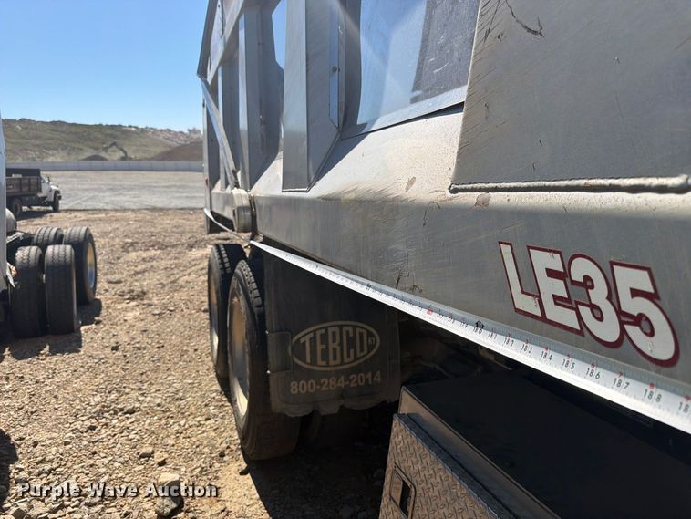 image for item YA5303 2019 Mack Granite dump truck