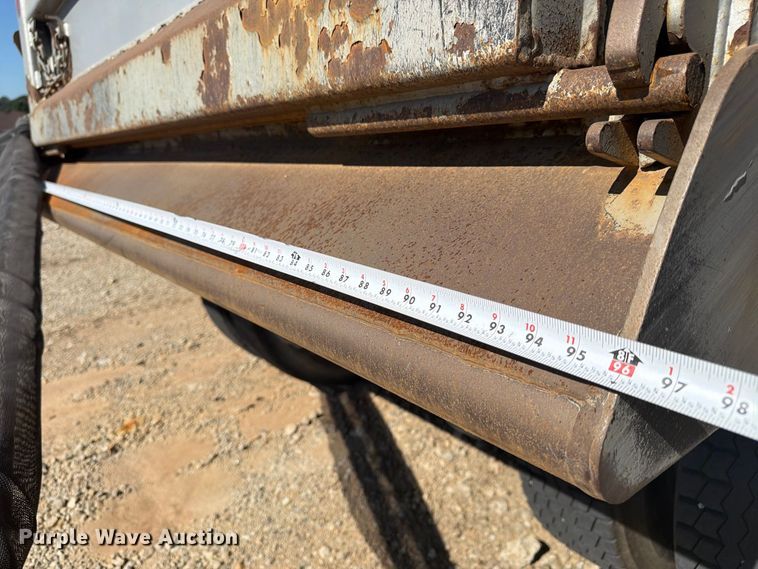 image for item YA5303 2019 Mack Granite dump truck