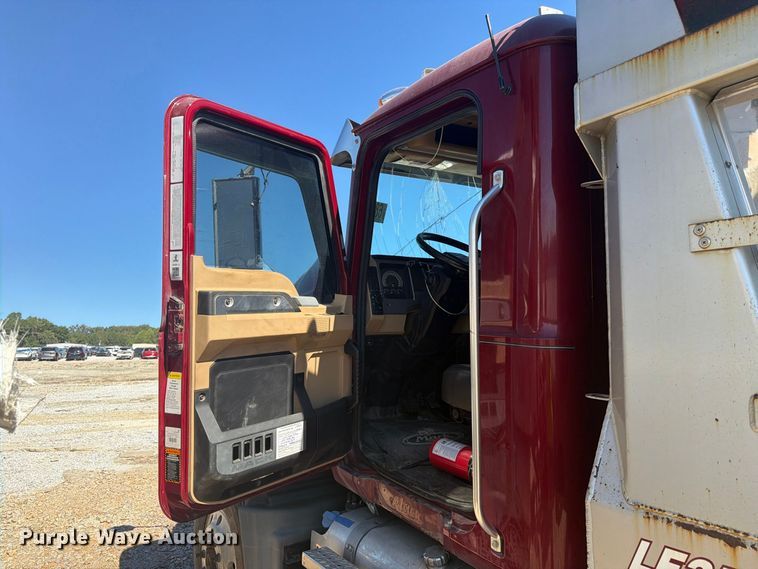 image for item YA5303 2019 Mack Granite dump truck