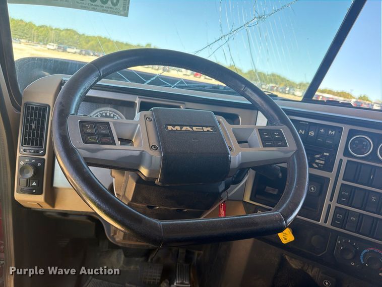 image for item YA5303 2019 Mack Granite dump truck