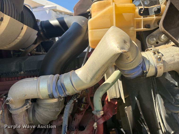 image for item YA5303 2019 Mack Granite dump truck