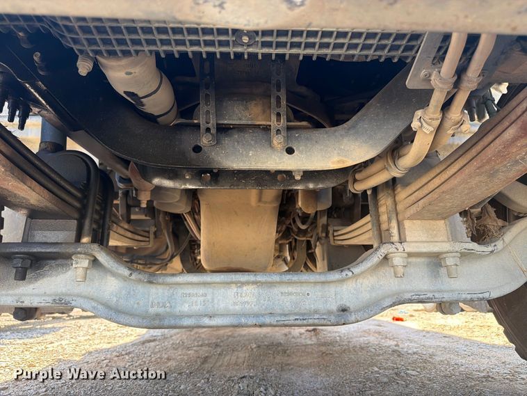 image for item YA5303 2019 Mack Granite dump truck