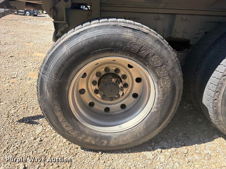 image for item YA5303 2019 Mack Granite dump truck