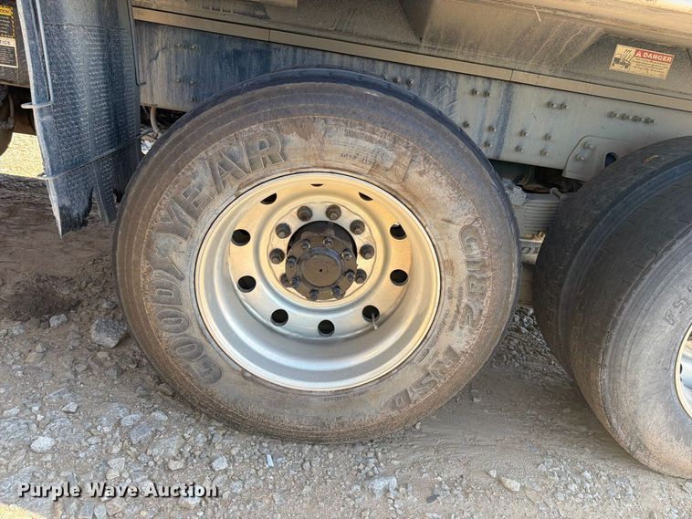 image for item YA5303 2019 Mack Granite dump truck