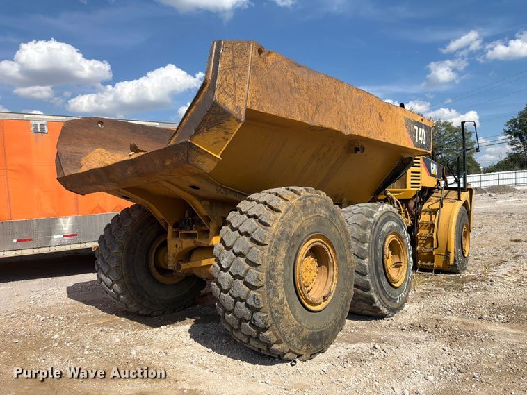 image for item YA5309 2008 Caterpillar 740 articulated haul truck