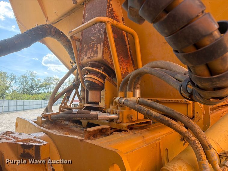 image for item YA5309 2008 Caterpillar 740 articulated haul truck