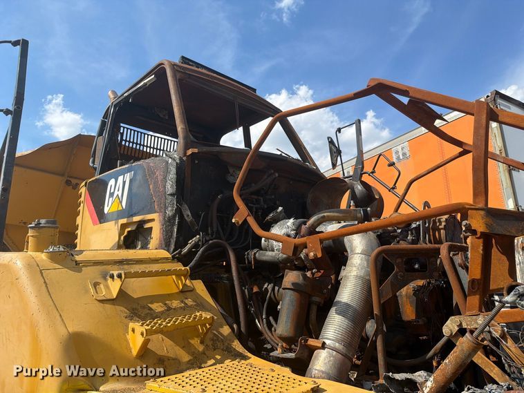image for item YA5309 2008 Caterpillar 740 articulated haul truck