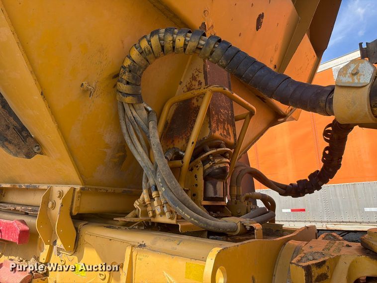 image for item YA5309 2008 Caterpillar 740 articulated haul truck