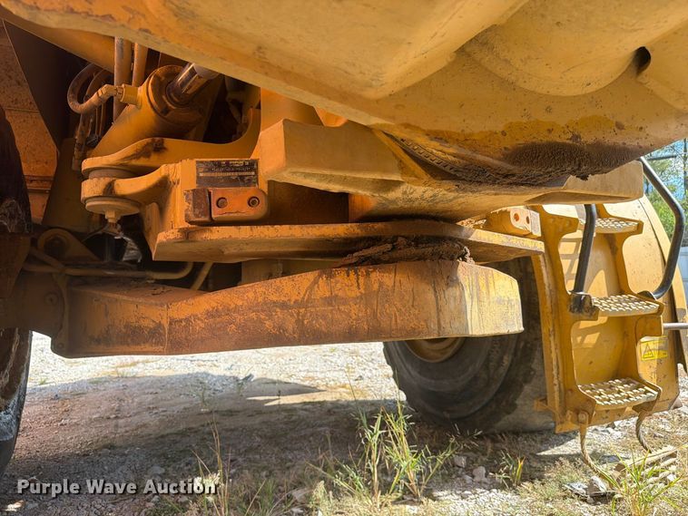 image for item YA5309 2008 Caterpillar 740 articulated haul truck