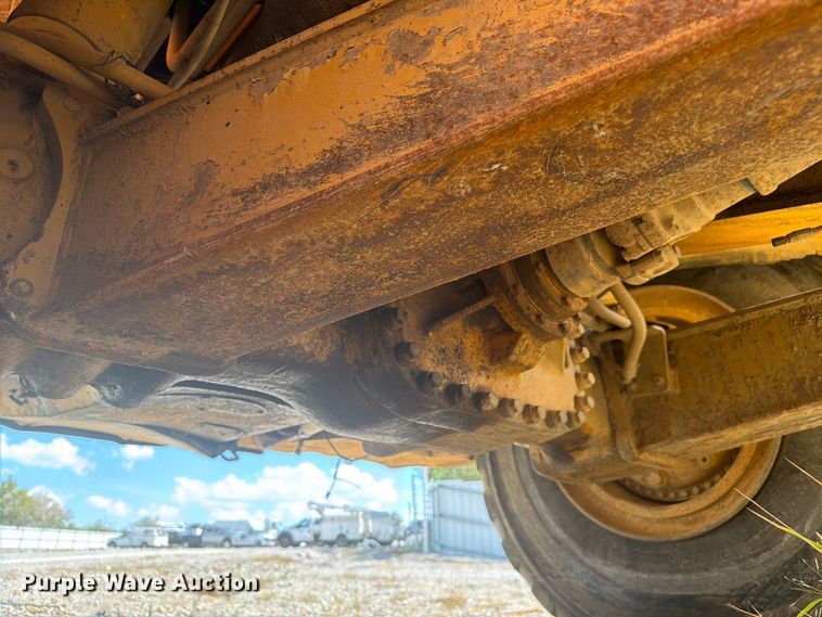 image for item YA5309 2008 Caterpillar 740 articulated haul truck