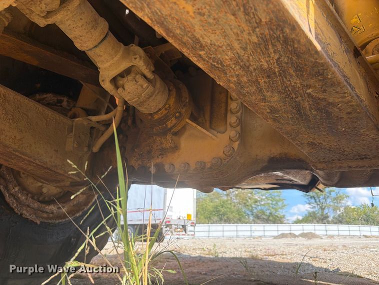 image for item YA5309 2008 Caterpillar 740 articulated haul truck
