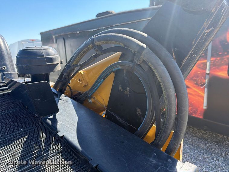 image for item YA5310 2019 Caterpillar 299D2 XHP tracked skid steer loader