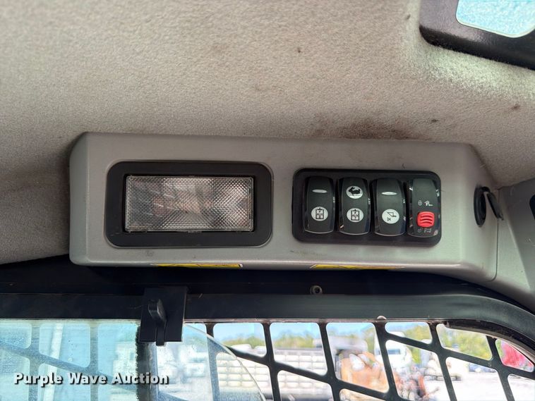 image for item YA5310 2019 Caterpillar 299D2 XHP tracked skid steer loader