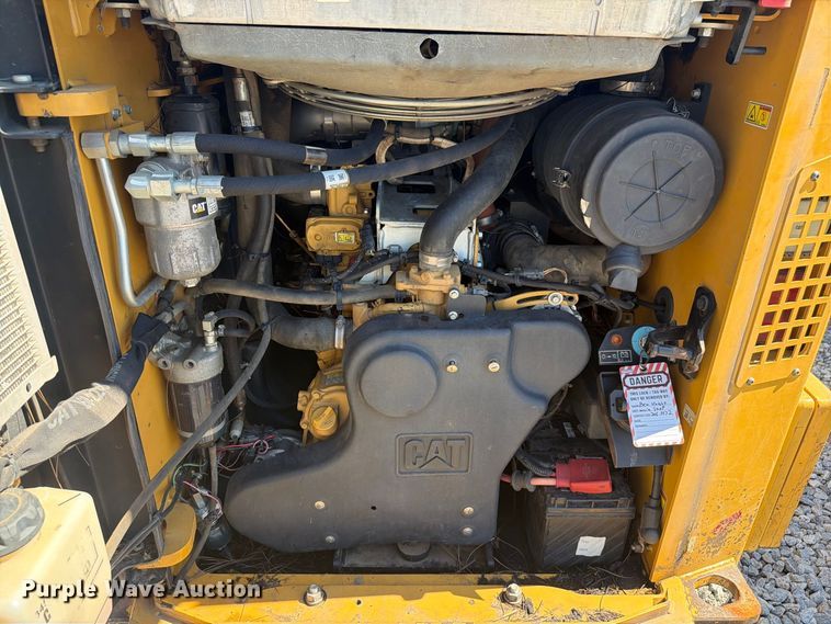 image for item YA5310 2019 Caterpillar 299D2 XHP tracked skid steer loader