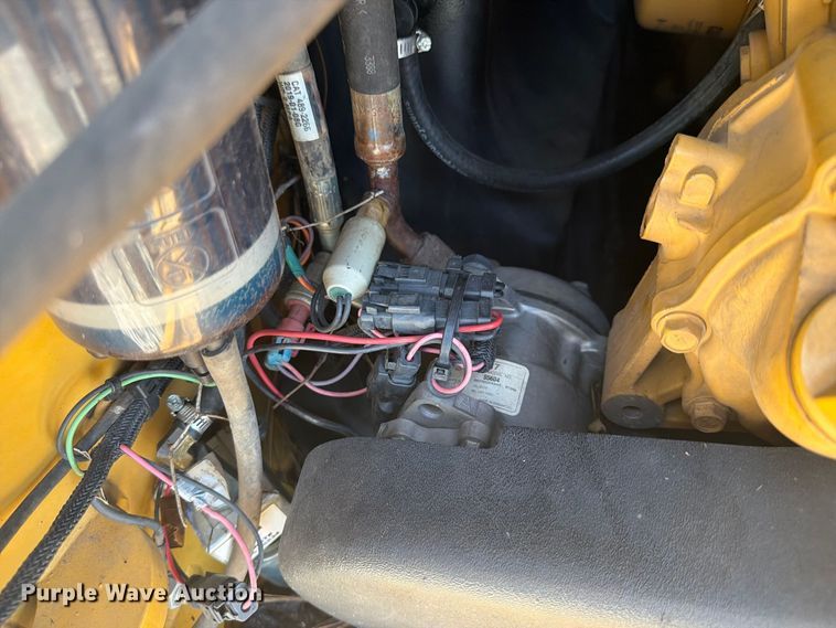 image for item YA5310 2019 Caterpillar 299D2 XHP tracked skid steer loader