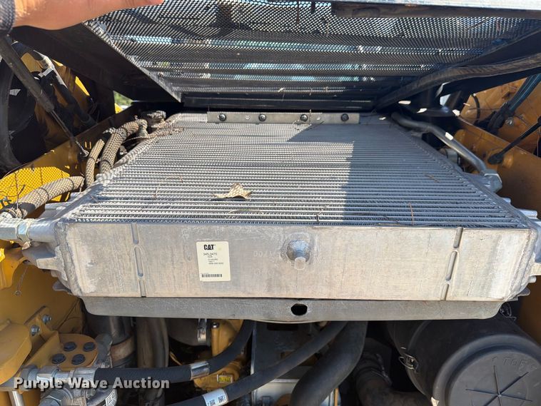 image for item YA5310 2019 Caterpillar 299D2 XHP tracked skid steer loader
