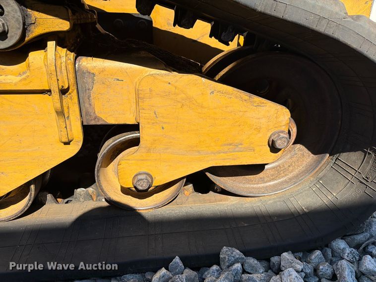 image for item YA5310 2019 Caterpillar 299D2 XHP tracked skid steer loader