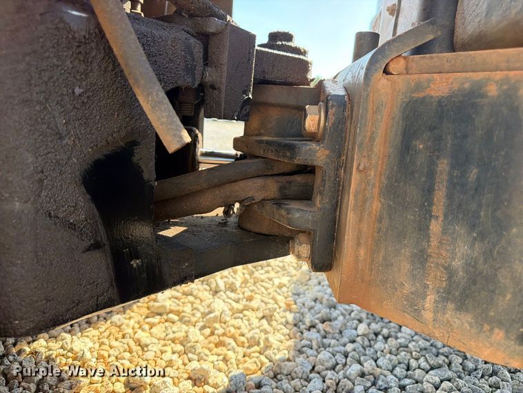 image for item YA5420 2018 Ditch Witch R300 cable plow