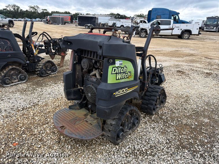 image for item YA5423 2016 Ditch Witch R300 cable plow