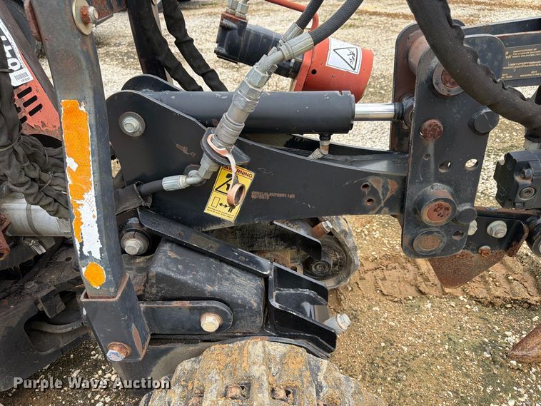 image for item YA5425 2015 Ditch Witch R300 cable plow