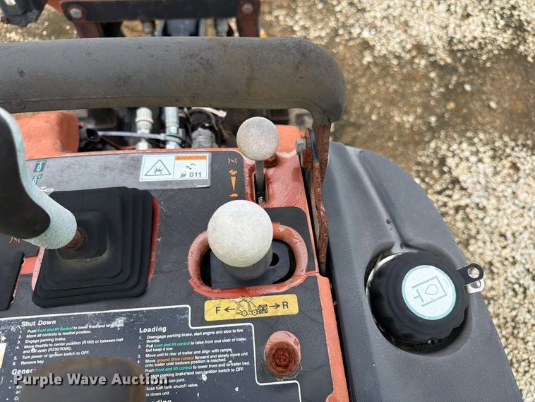 image for item YA5425 2015 Ditch Witch R300 cable plow