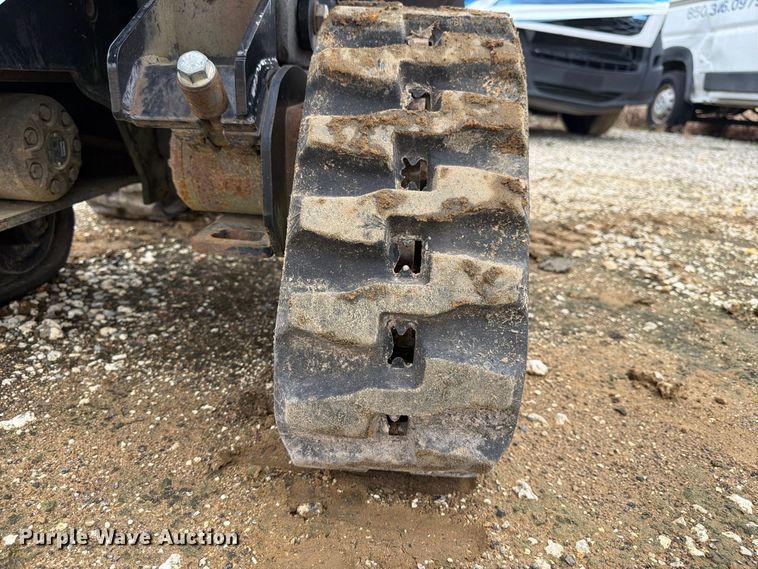 image for item YA5425 2015 Ditch Witch R300 cable plow