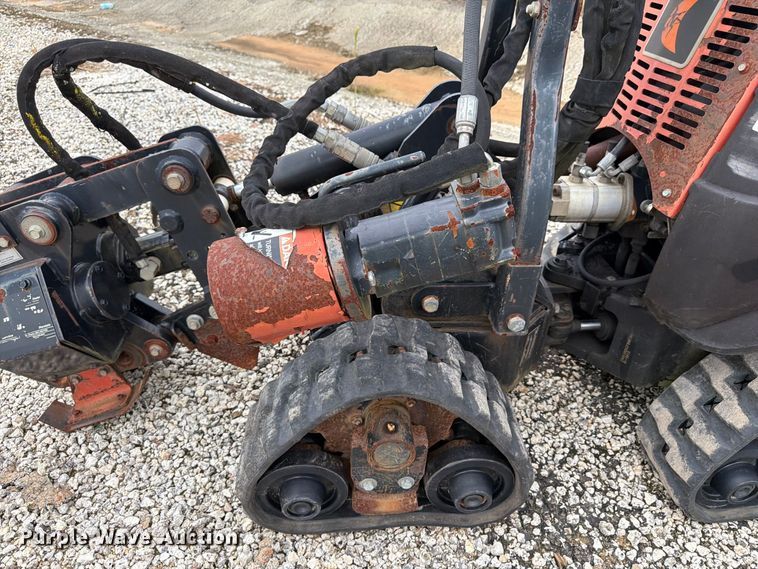 image for item YA5426 2015 Ditch Witch R300 cable plow