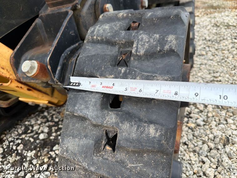 image for item YA5426 2015 Ditch Witch R300 cable plow