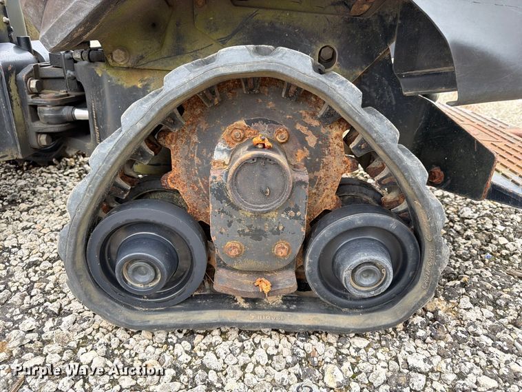 image for item YA5426 2015 Ditch Witch R300 cable plow
