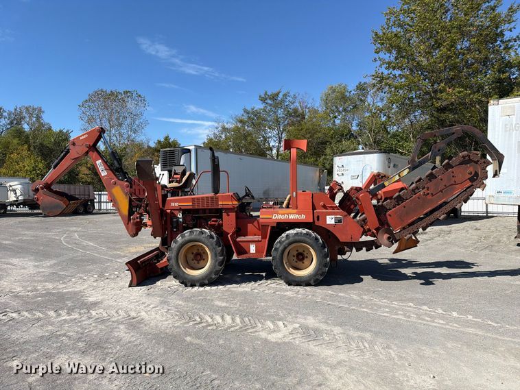 image for item YA5428 2001 Ditch Witch 7610DD trencher