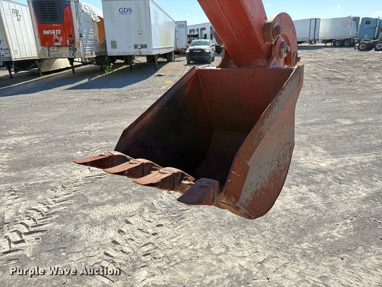 image for item YA5428 2001 Ditch Witch 7610DD trencher