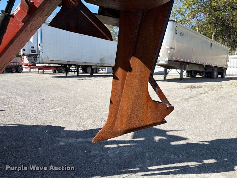 image for item YA5428 2001 Ditch Witch 7610DD trencher