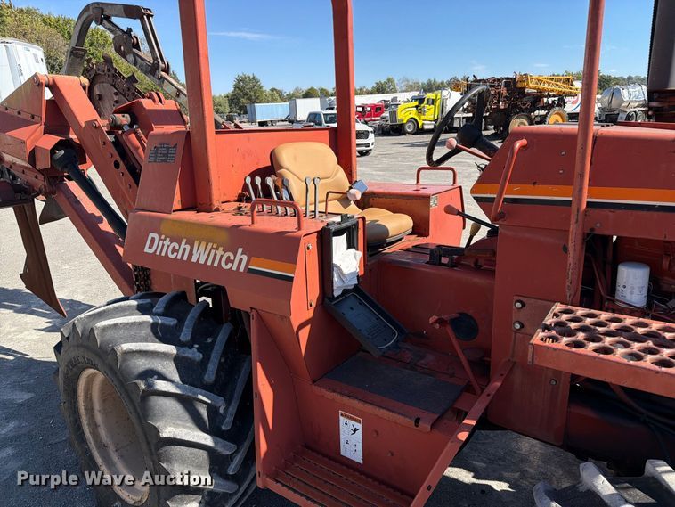 image for item YA5428 2001 Ditch Witch 7610DD trencher