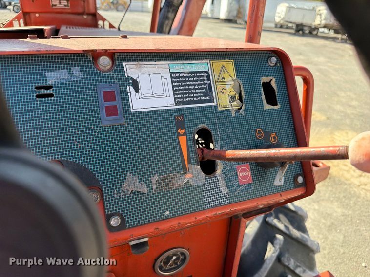 image for item YA5428 2001 Ditch Witch 7610DD trencher