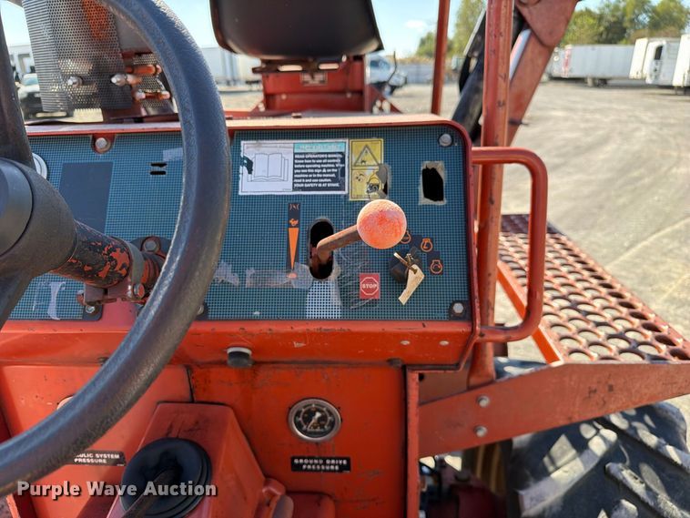 image for item YA5428 2001 Ditch Witch 7610DD trencher