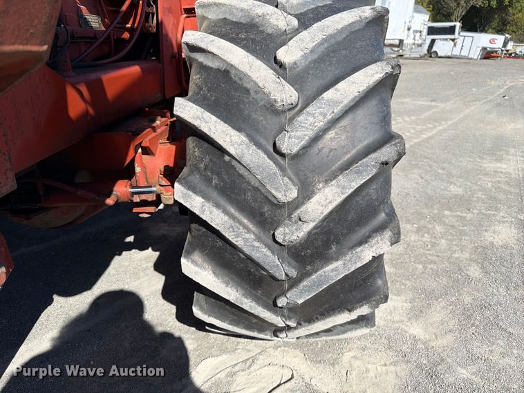 image for item YA5428 2001 Ditch Witch 7610DD trencher