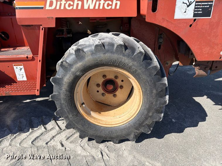 image for item YA5428 2001 Ditch Witch 7610DD trencher