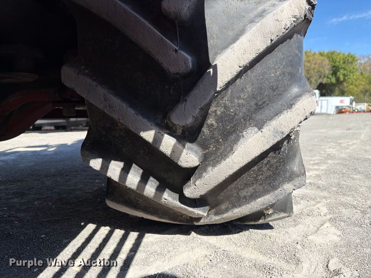 image for item YA5428 2001 Ditch Witch 7610DD trencher