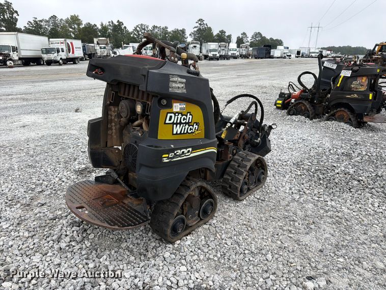 image for item YA5431 2017 Ditch Witch R300 cable plow