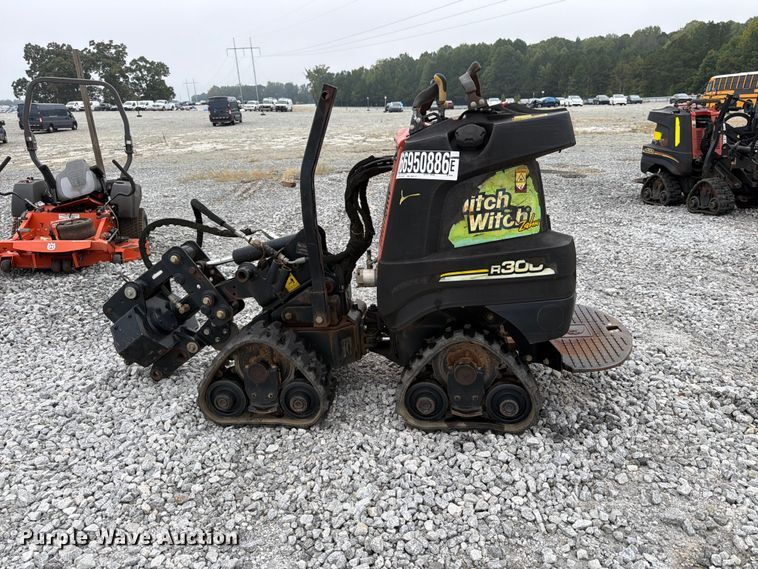 image for item YA5431 2017 Ditch Witch R300 cable plow