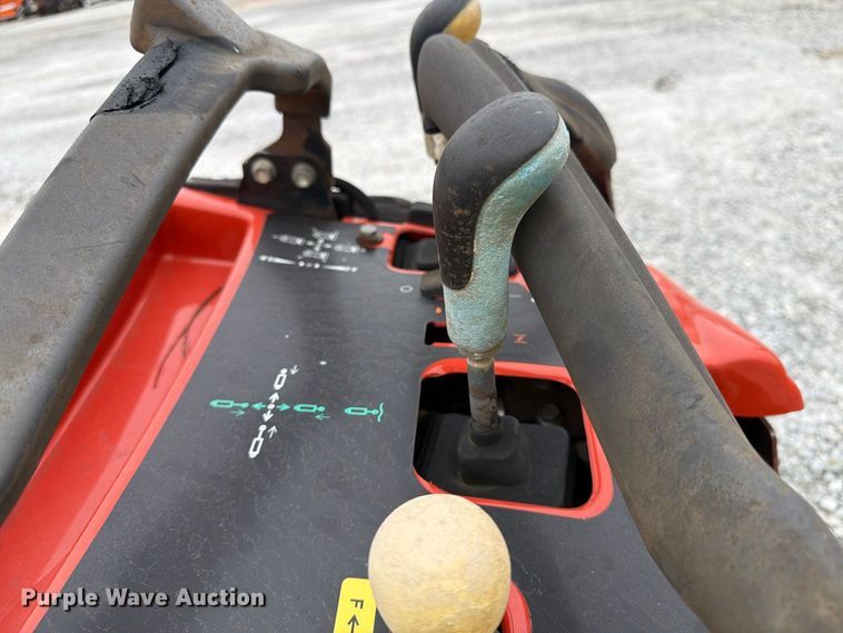 image for item YA5431 2017 Ditch Witch R300 cable plow