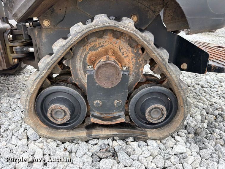 image for item YA5431 2017 Ditch Witch R300 cable plow