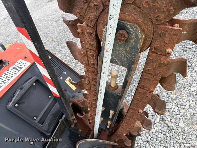 image for item YA5432 2016 Ditch Witch 410SX trencher