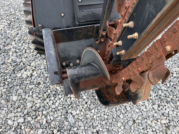 image for item YA5432 2016 Ditch Witch 410SX trencher