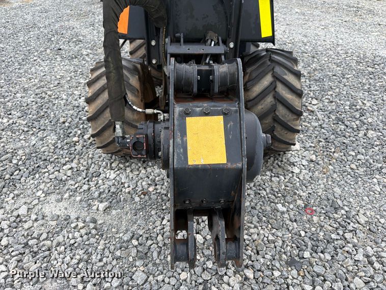 image for item YA5432 2016 Ditch Witch 410SX trencher