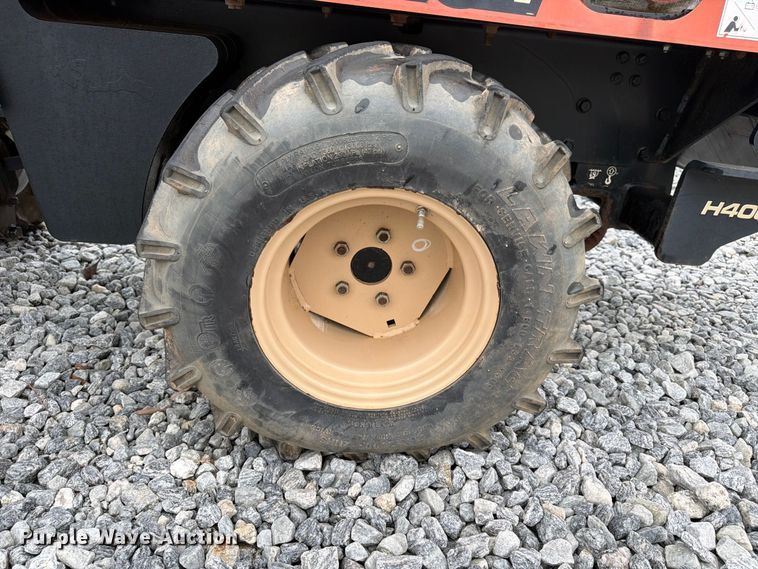 image for item YA5432 2016 Ditch Witch 410SX trencher
