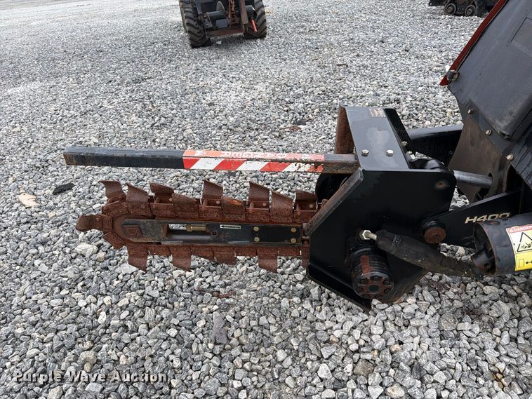 image for item YA5438 2016 Ditch Witch 410SX trencher