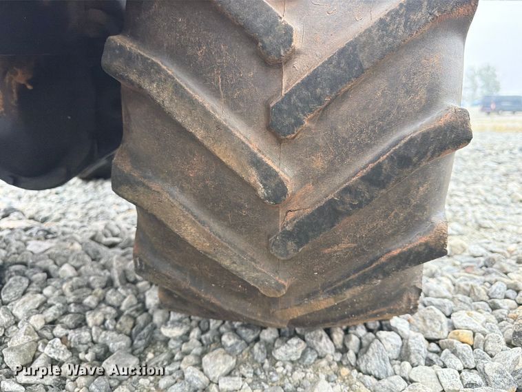 image for item YA5438 2016 Ditch Witch 410SX trencher